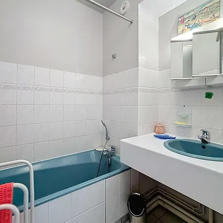 Apartment Avec Balcon, Parking Prive - Fr-1-361-66